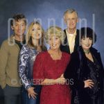 28-01-2003 Cast Zeg eens Aa, Carry Tefsen, Sjoukje Hooymaayer, Hans Cornelissen, Kiki Classen and Manfred de Graaf, at studio in Amsterdam.

[keywords]Posed, Half Length, Eyecontact, Smiling, Actors[/keywords]